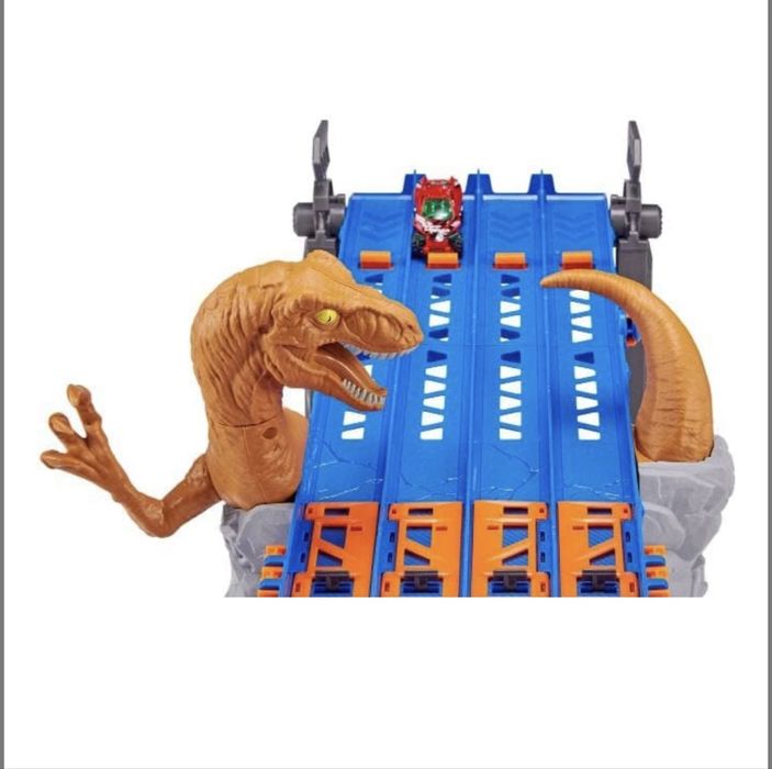 Трек Zuru (Зуру) Metal Machines 4 Lane Madness Шалений динотрек