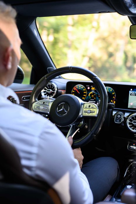 Auto do ślubu – Mercedes CLA 35 AMG biały - wolne terminy PROMOCYJNA CENA