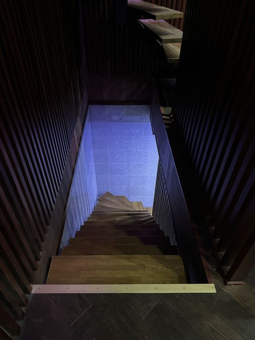 Оренда Дома Три Этажа + Парковка + Камуналка