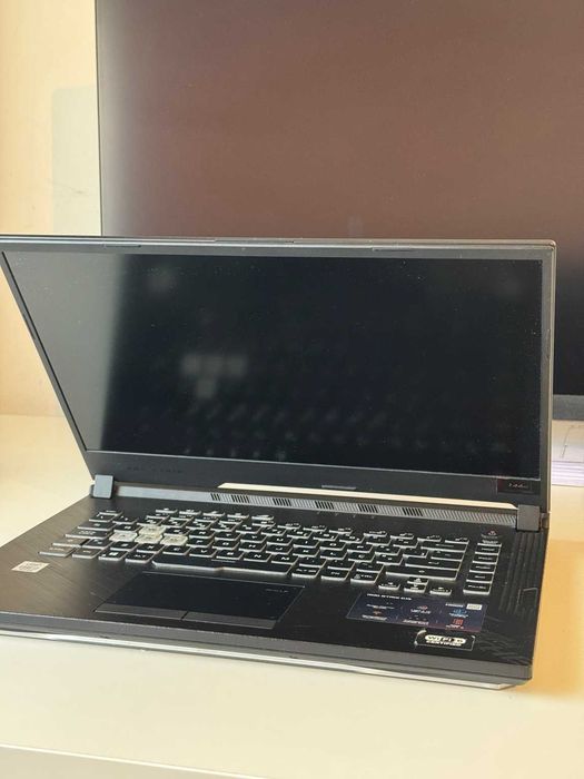 Portátil Gaming ASUS ROG Strix G15 | RTX 2060 | 16GB RAM | 1TB SSD | i7-10750H