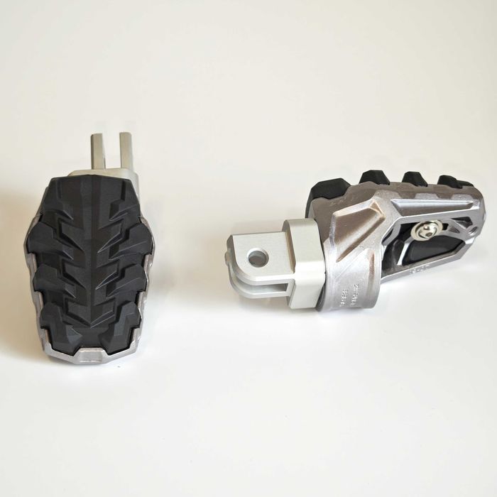 Підніжки водія регульовані для Yamaha Tracer 9, SW-Motech EVO footrest