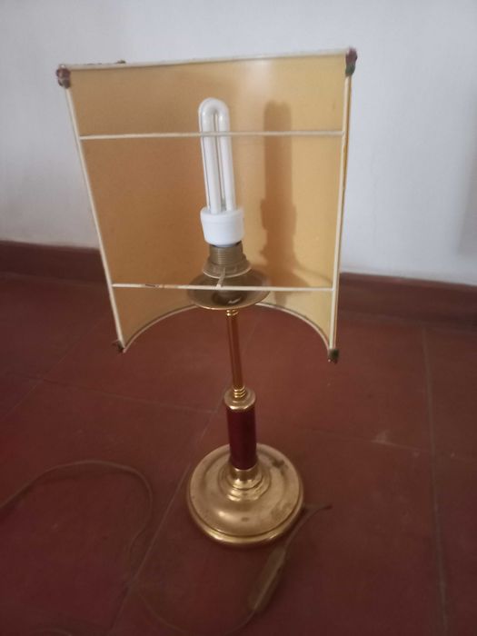 Candeeiro bordeux430934526127646721