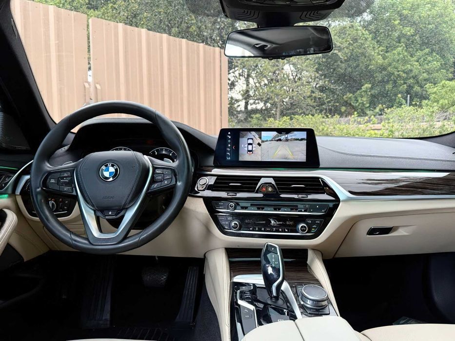 BMW 530I      2017