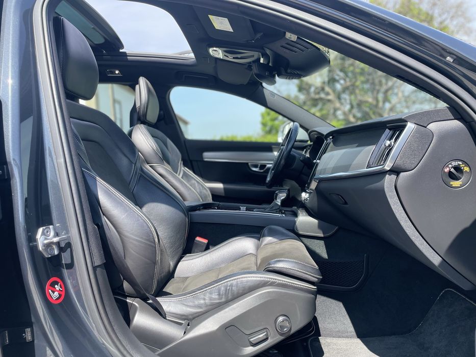 Volvo v90 R-design