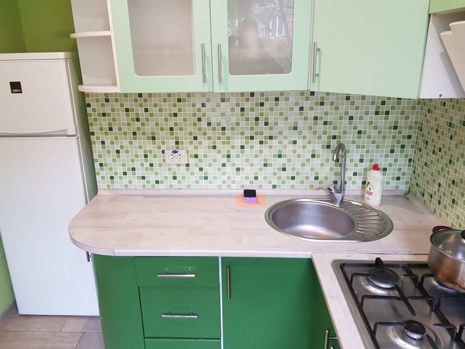 Посуточно, 2к, метро Зверинецька, ул. Бастионная 3/12