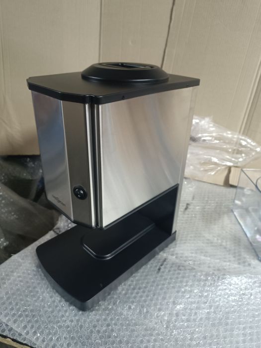Льододробилка Oneconcept Ice Crusher