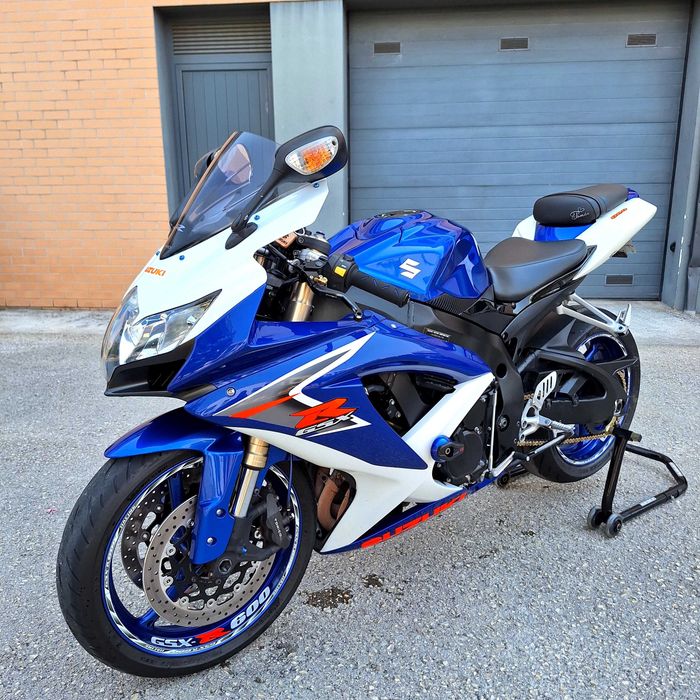 Suzuki GSX-R 600 k8