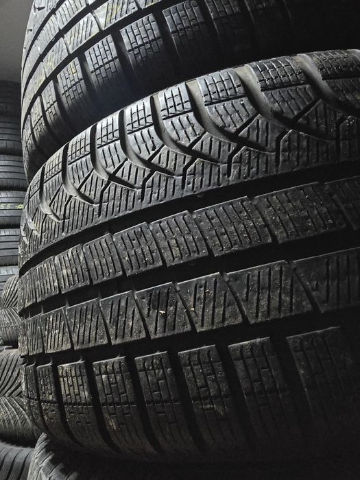 245/40R19 Pirelli Sottozero 22р