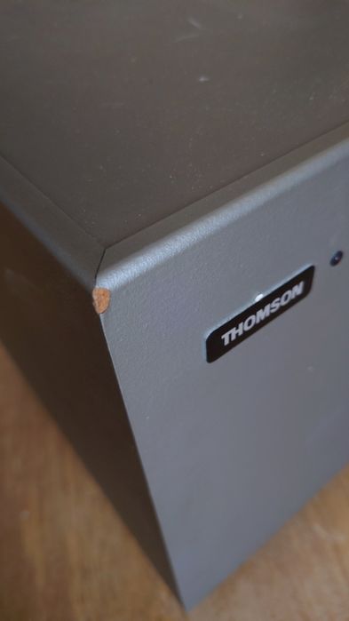 Subwoofer Jamo e4sub1