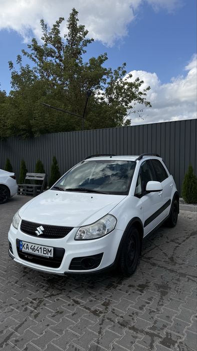 Продам Suzuki SX4 2011 року