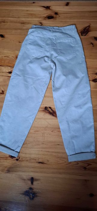 Nowe jasne spodnie baggy rozm.s