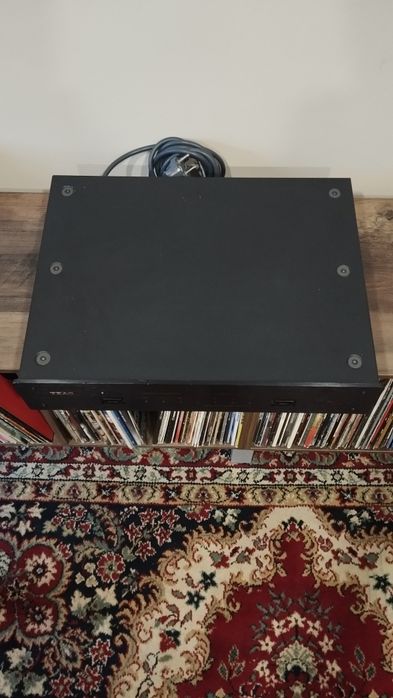 Vendo DAC Teac DT 1 em excelente estado de conservação fabricado no Japão com muita qualidade e definição