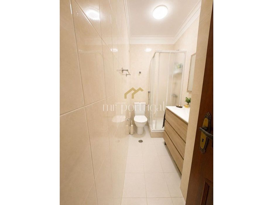 Excelente Apartamento T3 no Centro de Mafra com Parqueamento e Arre...