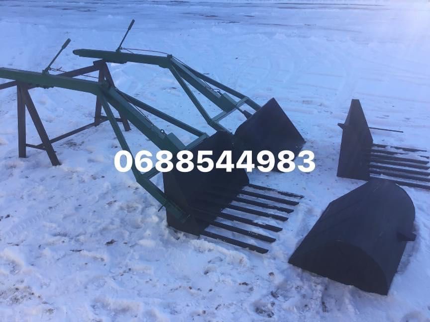 Навантажувач (погрущик) на мінітрактор