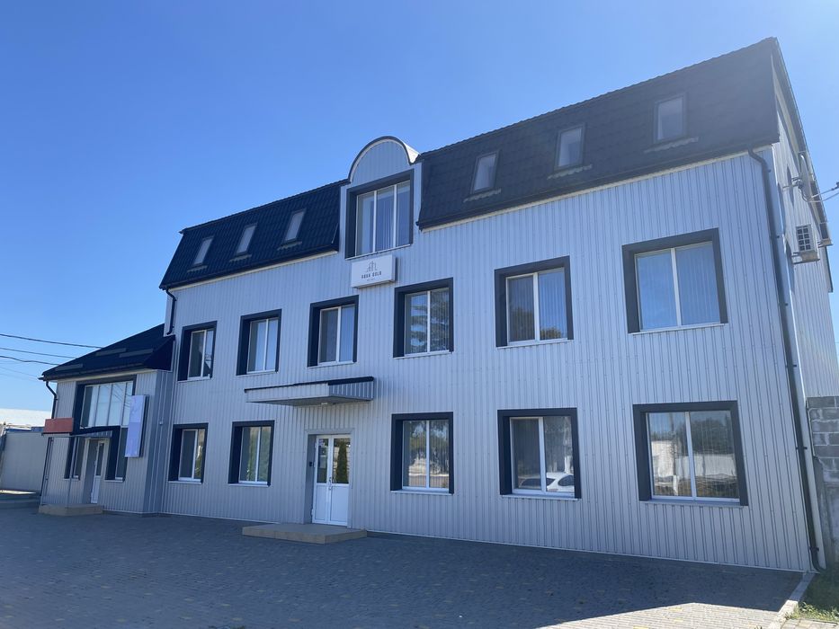 Продаж адміністративного примішення 650 кв.м.свіжий ремонт