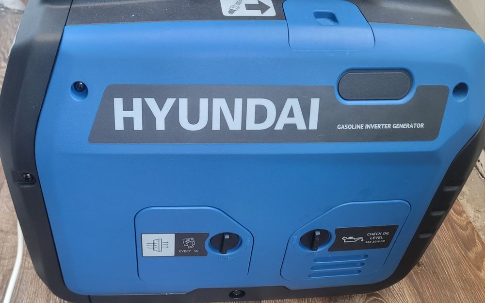 Продам генератор hyndai hhy 2050si