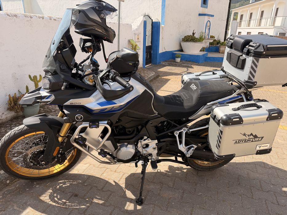 Banco JNSeats para Voge 900
