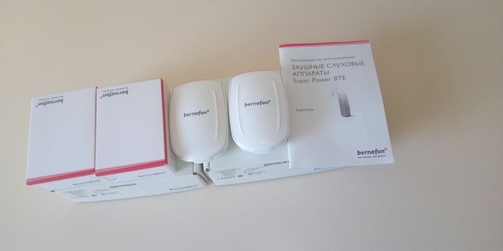 Два Слуховых Аппарата Bernafon Supremia 3