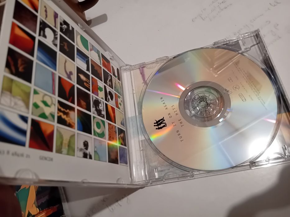 Genesis Turn it on again CD