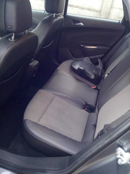 Opel Astra j 1.7 Cosmos