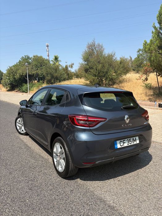 Renault Clio — fotografia 3