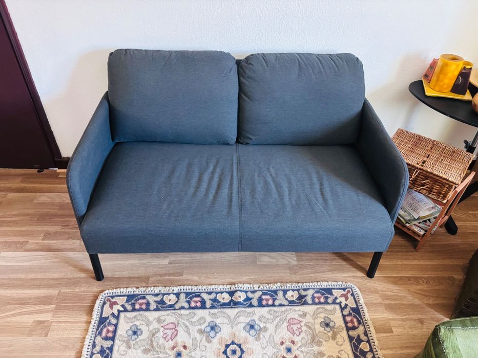 Sofá 2 lugares GLOSTAD - IKEA