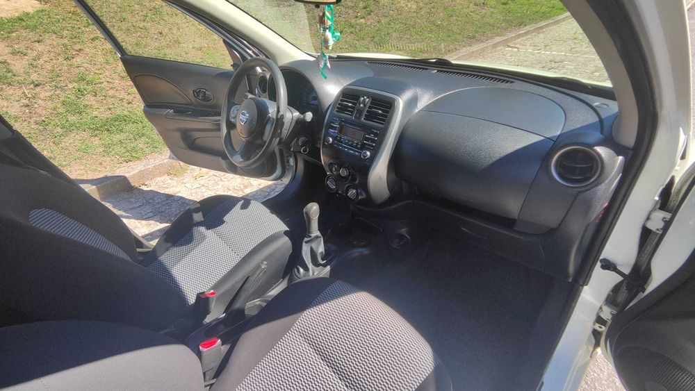Nissan Micra - Gasolina - Abril - 2017