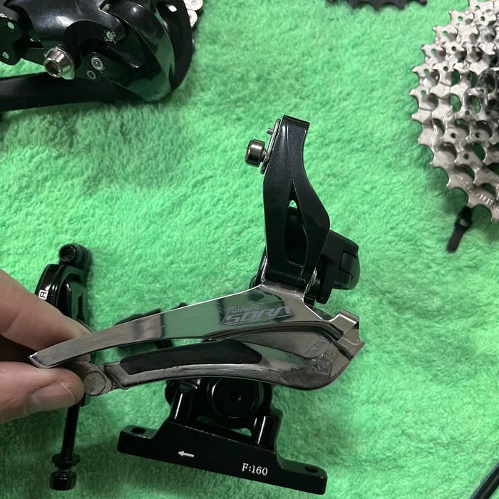 Групсет Shimano Sora 9х2, гарний стан!