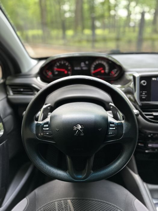 Продам авто / машину Peugeot , пежо 208 2014 рік