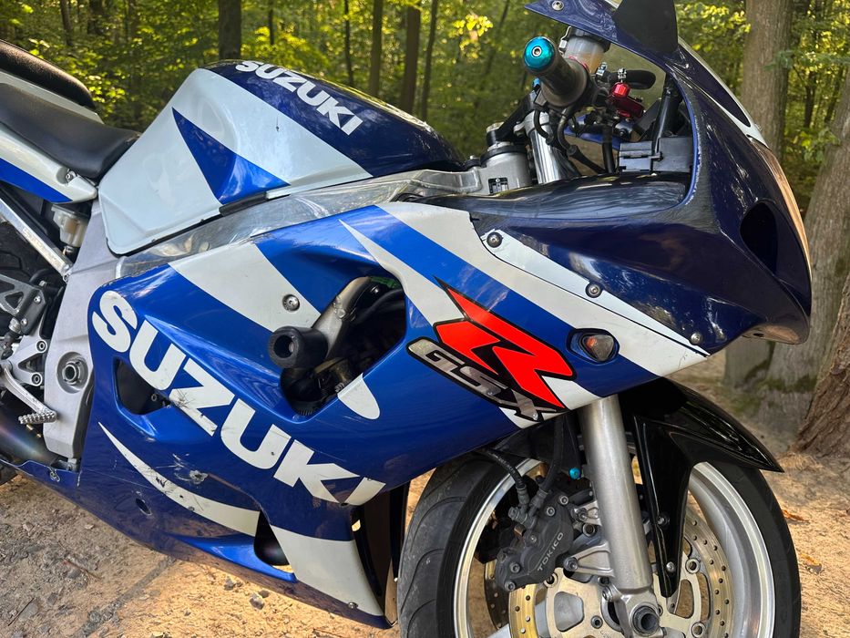 Suzuki GSX-R 600 K1 – 2001 r.