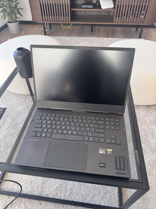 Laptop Omen 16 od hp w bardzo dobrym stanie