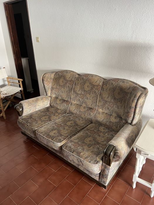 Sofá cama três lugares