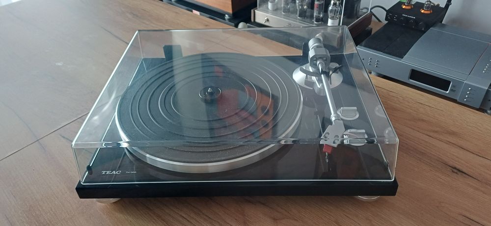 Gramofon TEAC TN 300