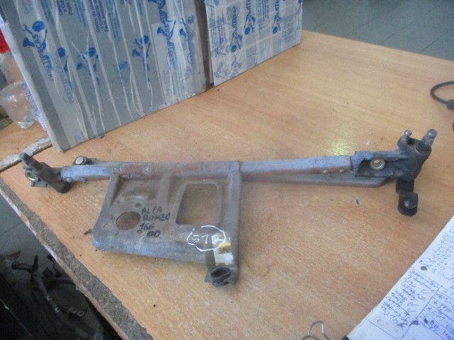 Haste / braço de escova limpa vidros frente esquerda ALFA ROMEO 166 (9