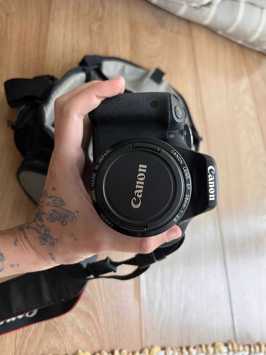Canon 500D + lentes 18-55, 28mm e 50mm