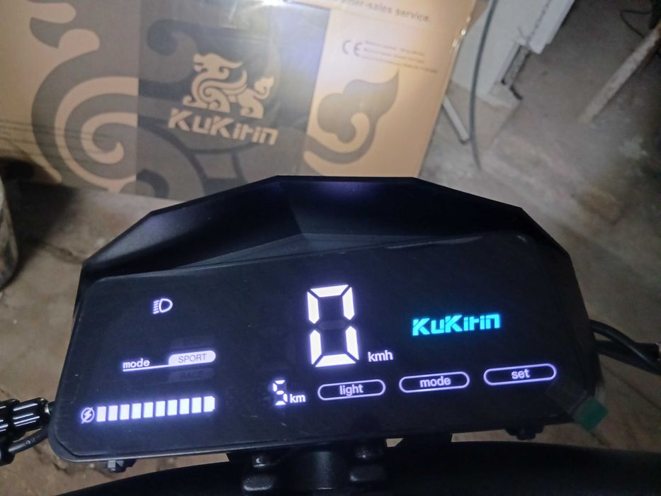 Trotinete Kukirin g2 como nova