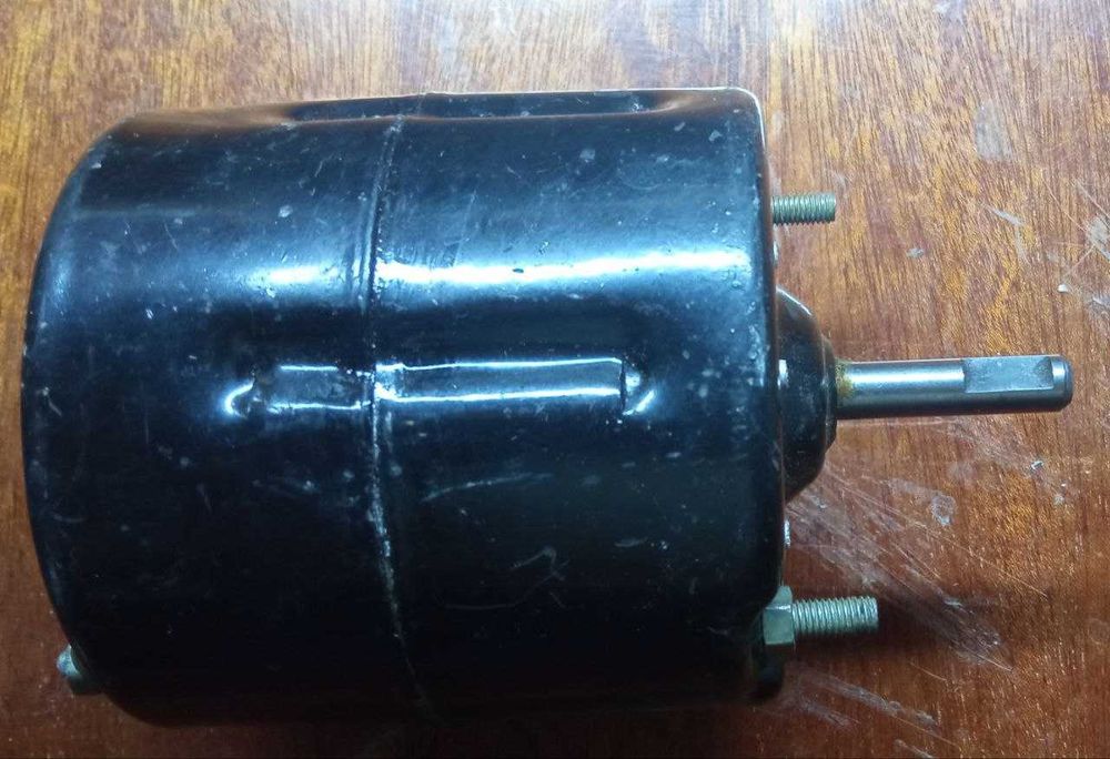 Мотор МЕ226-Б МЭ226-Б 12V 40W