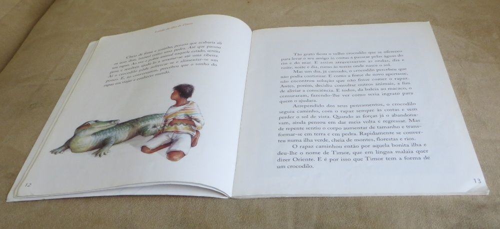 Livro infantil  "Uma Fiada de Histórias Crescer, Aprender, Sonhar"
