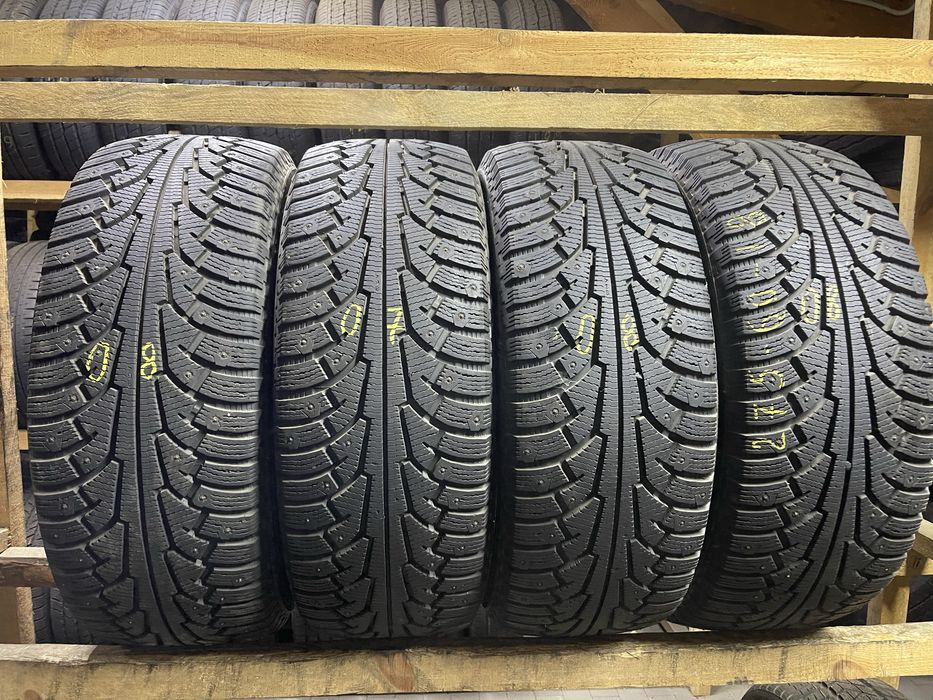 Шини зима 275/60R18 NOKIAN Hakkapeliitta 5 9мм 4шт як нові