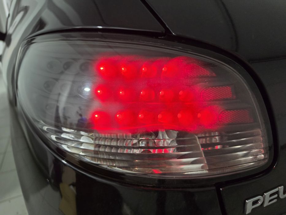 Farolins Led Peugeot 206