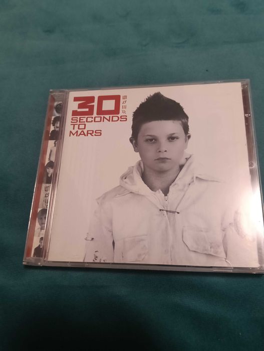 cd Thirty Seconds to Mars