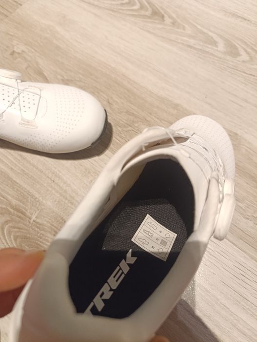 Buty Trek Velocis 42 Białe