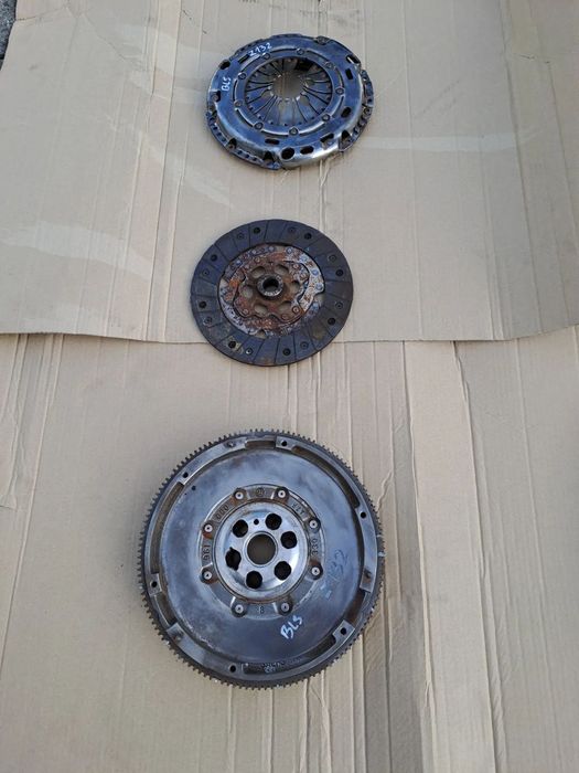 Audi Seat Skoda Volkswagen 1.9 TDi BLS koło dwumasowe plus sprzęgło SACHS