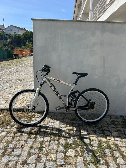 Bicicleta Scott montanha