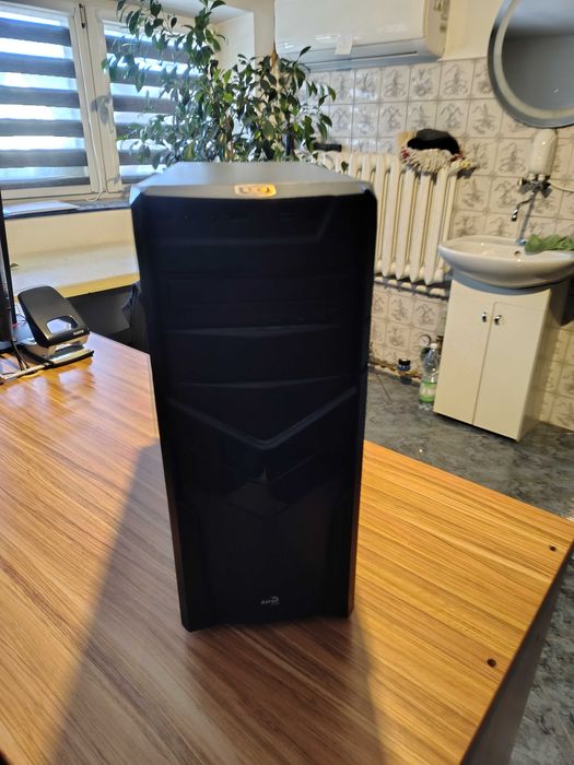 komputer stacjonarny gamingowy