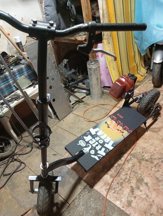 Продам мото самокат