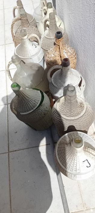 Varios garrafões vários tons. 5 L
