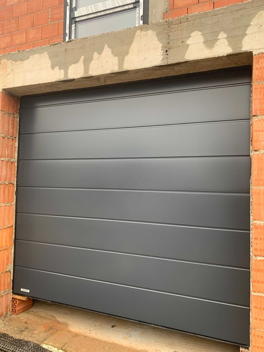 Brama Segmentowa Ocieplana Automat Brama Garażowa Producent