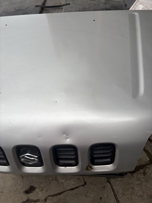 Maska pokrywa silnika Suzuki jimny 98-12r