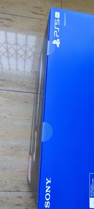Playstation 5 Pro - lacrada, nova em caixa